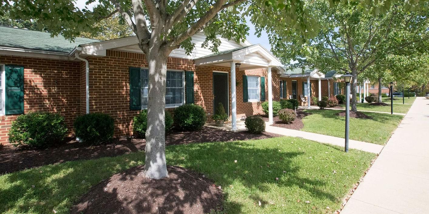 Summit Square Senior Living Community Assisted Living, Nursing Home